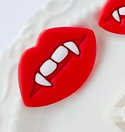 Vampire Lips Mold - Halloween